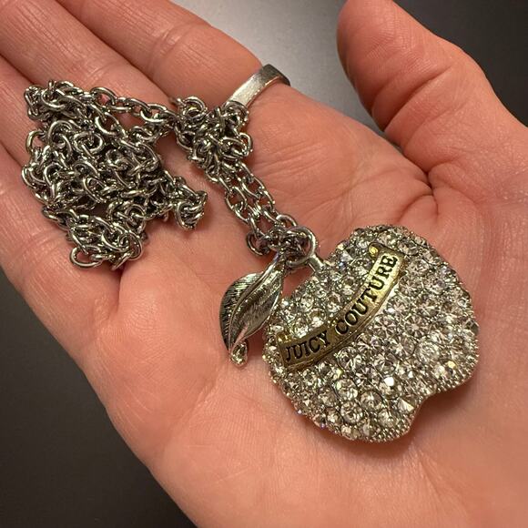 RARE Juicy Couture Silver Tone Puffed Apple Pendant Necklace - Picture 8 of 9
